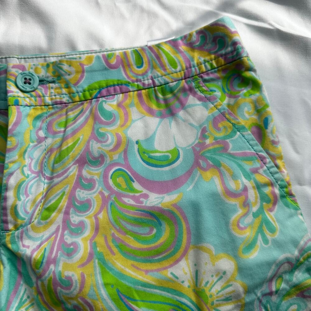 Lilly Pulitzer Buttercup shorts sz 6 Paisley Scallop Edge Shorts - Picture 7 of 9